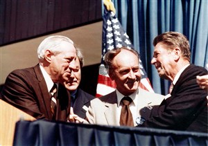 Image description is not available for 1980.013